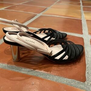 Brand New Anna Baiguera black and tan low heel strappy shoes